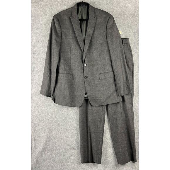 Calvin Klein Wool 2 Piece Suit Gray Blazer 44R Pant 36x30 Extreme Slim Fit - Picture 1 of 16